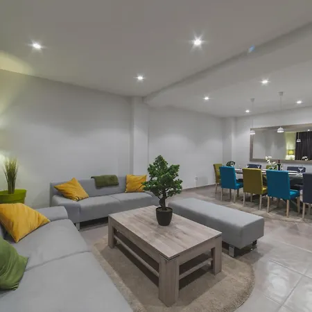 Luxury Close To The With Pool Abeona Trogir
